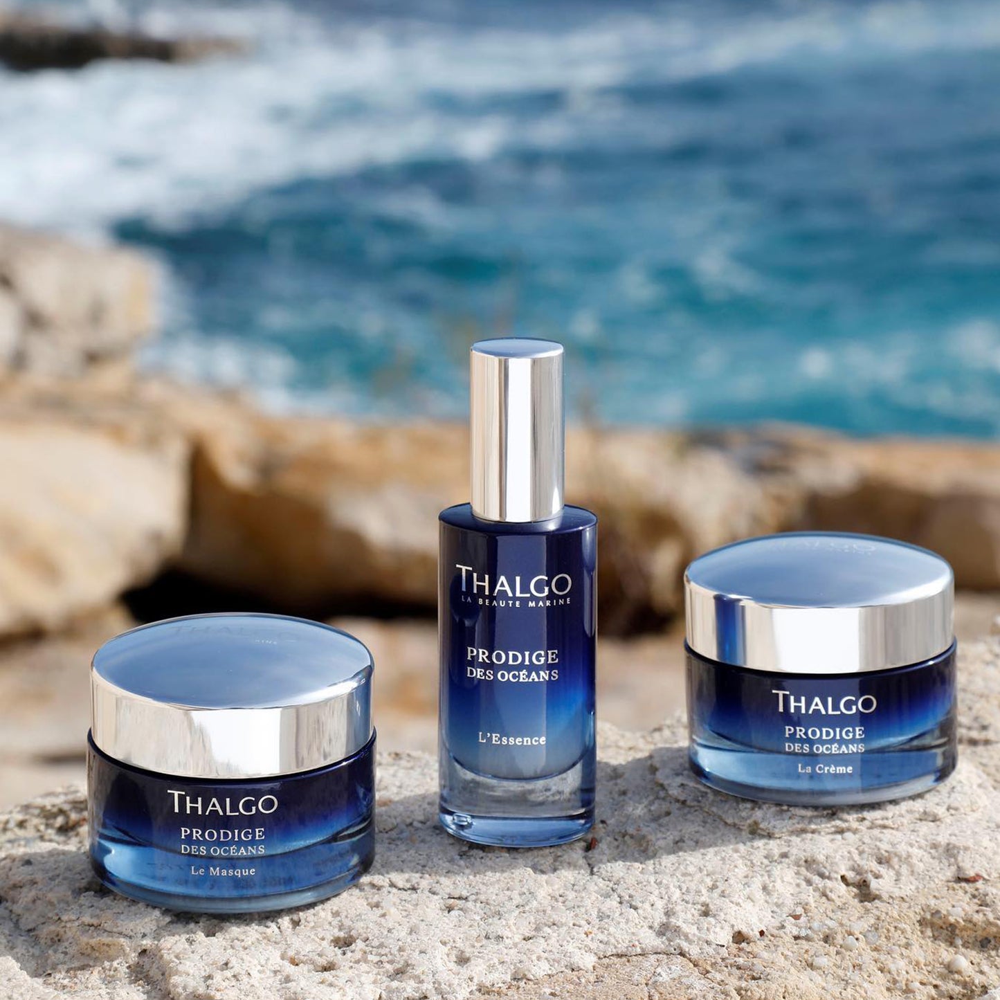 thalgo l’essence - luxurious face serum with native plant cells and 3d algal sugar for lifting and resculpting facial contours - 30ml